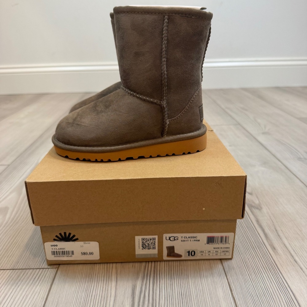 NEW UGG Australia Toddler Classic Grey Suede Wool Lined Boots 5251T Size 10